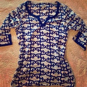 Old Navy blue and white trellis tunic